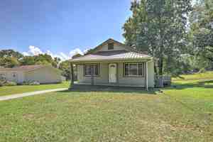 featured image of 1504 Bristol Caverns Hwy