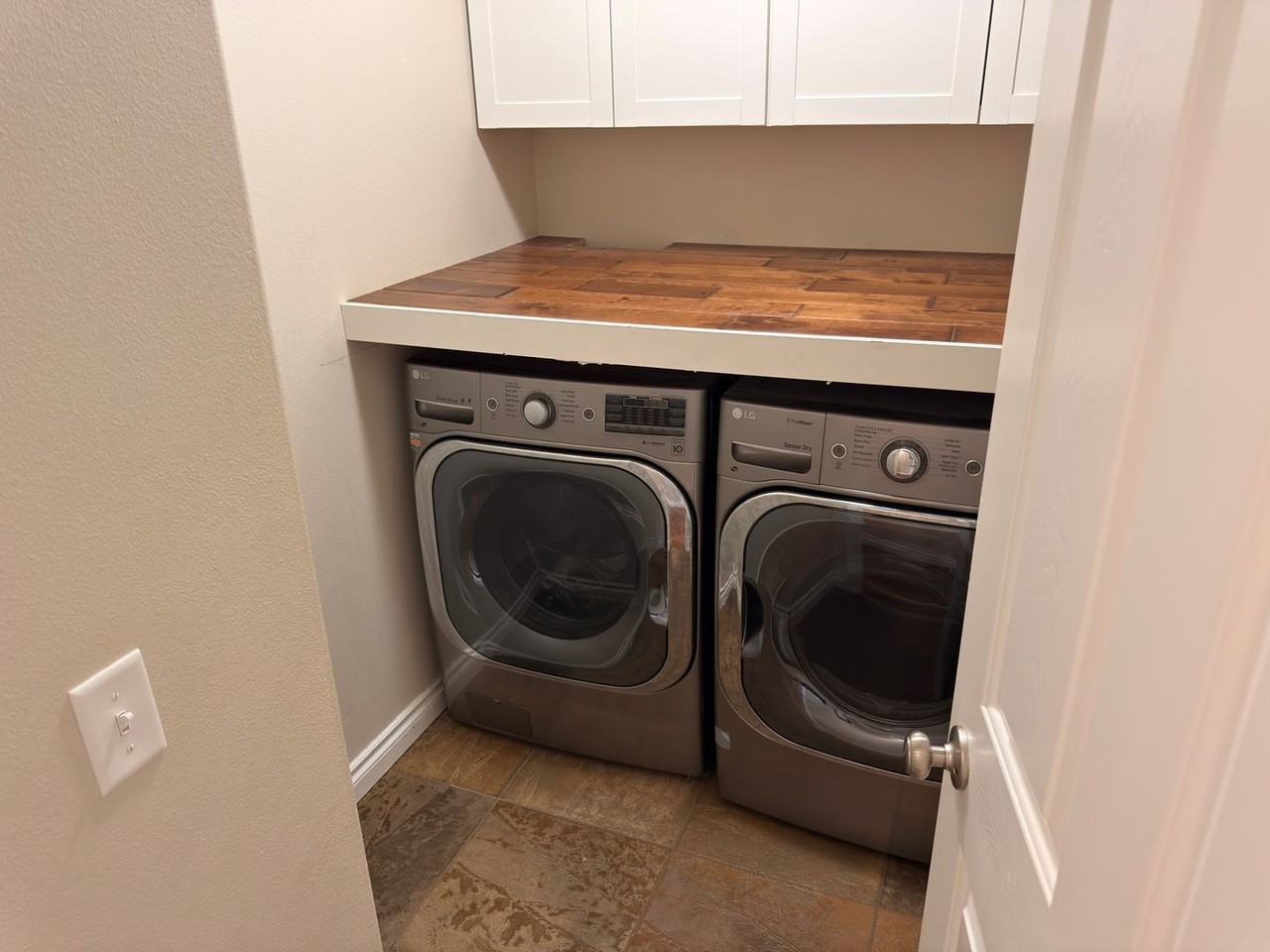 5541 Big Bend Loop - Photo 4 of 14