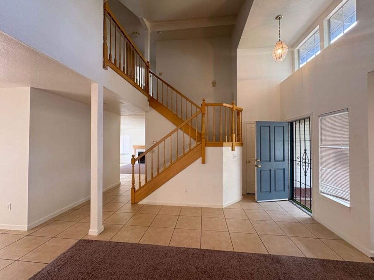 5836 Caribbean Cir - Photo 4 of 25