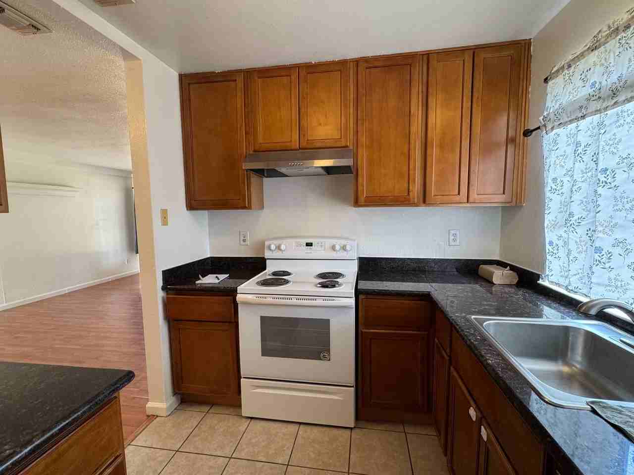 8213 Diana Marie Dr - Photo 6 of 22