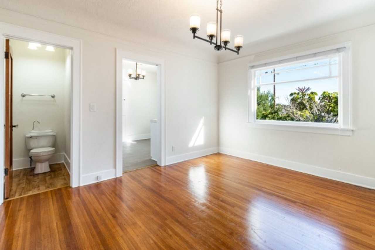 Georgia St. Triplex - Photo 6 of 50