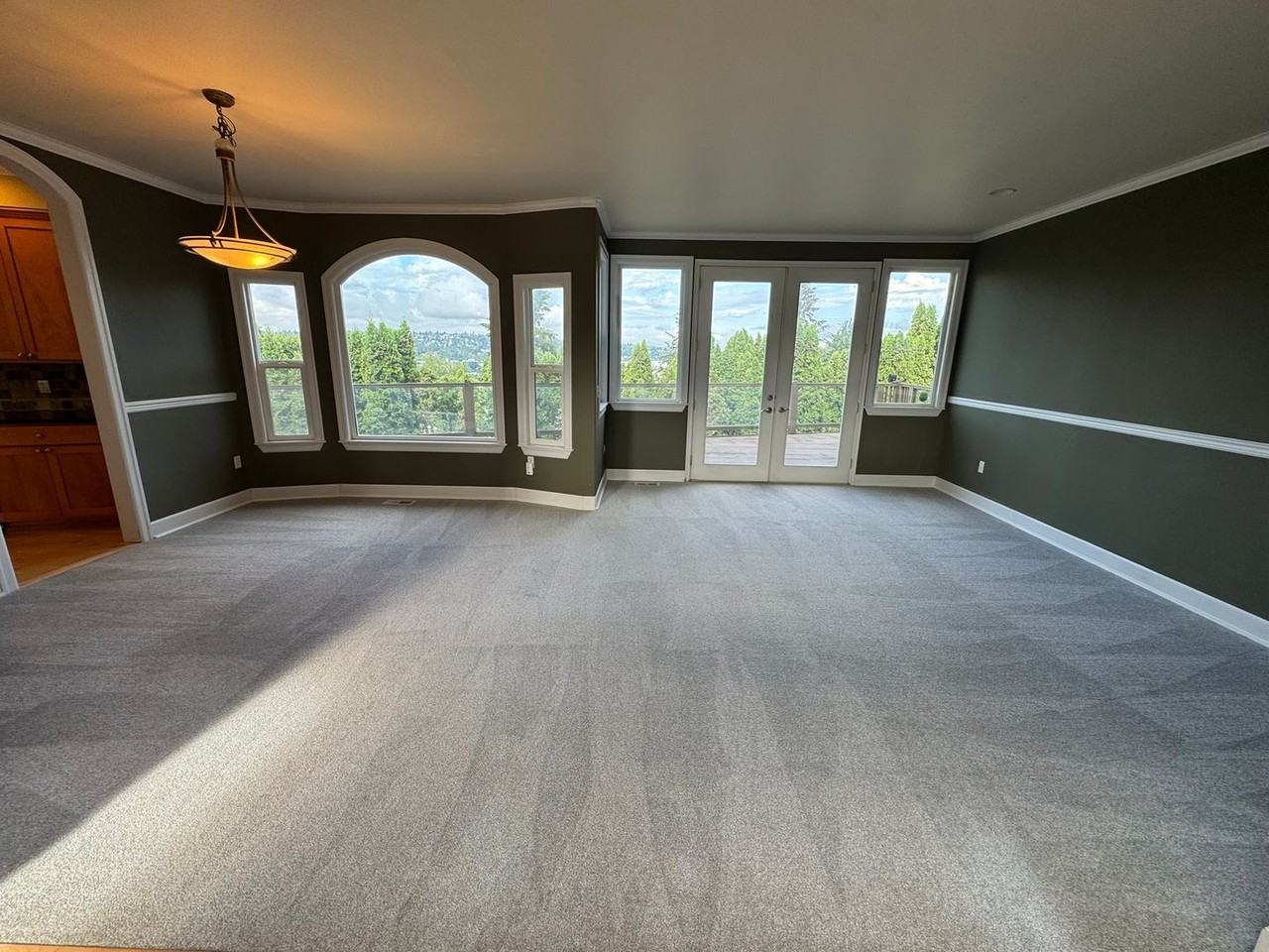 601 Bronson Pl Ne - Photo 3 of 23