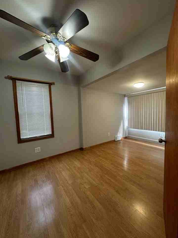 257 Fernwood St - Photo 5 of 17