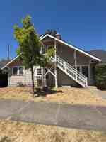 featured image of 424 S Grape St