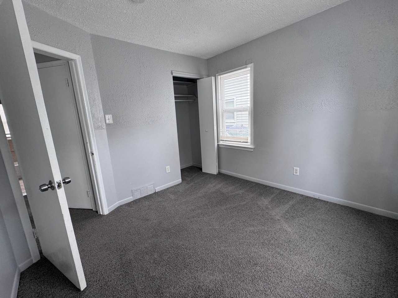 11096 Jewett Ave - Photo 5 of 13