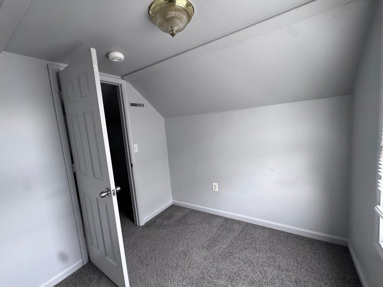 11096 Jewett Ave - Photo 7 of 13