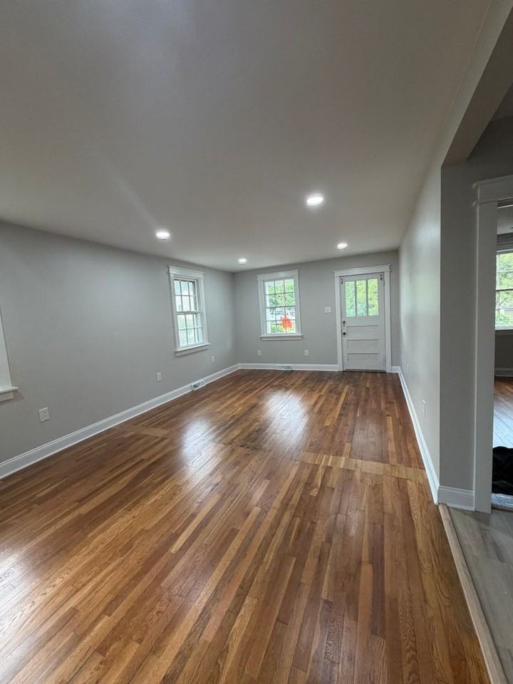 224 Hylawn Ave - Photo 3 of 12
