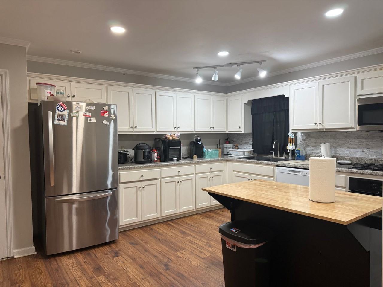 45 S Greenwood Dr #5 - Photo 2 of 10