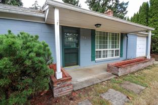 646 Charles Ave S - Photo 1 of 1