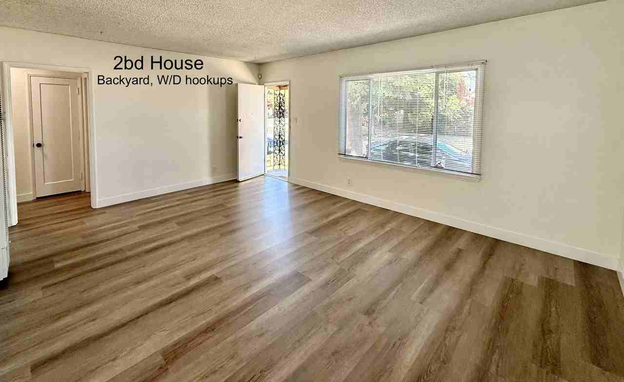 11294 Utopia Ave - Photo 4 of 11