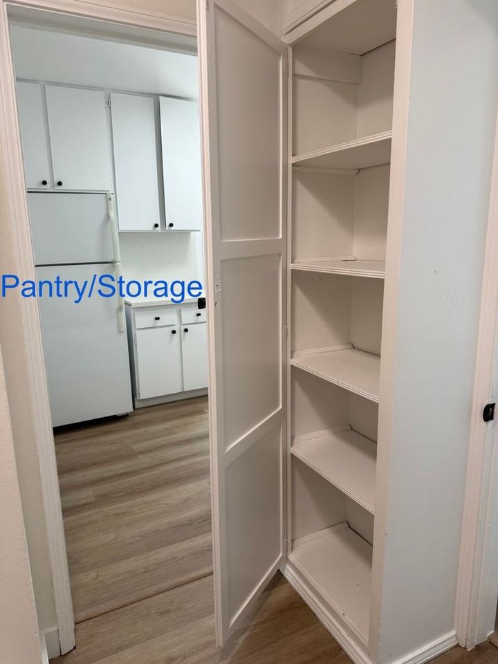 11294 Utopia Ave - Photo 5 of 11