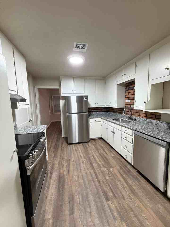 7 Payne St - Photo 3 of 8