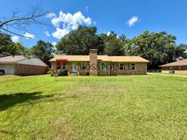 featured image of 111 Gatewood Dr