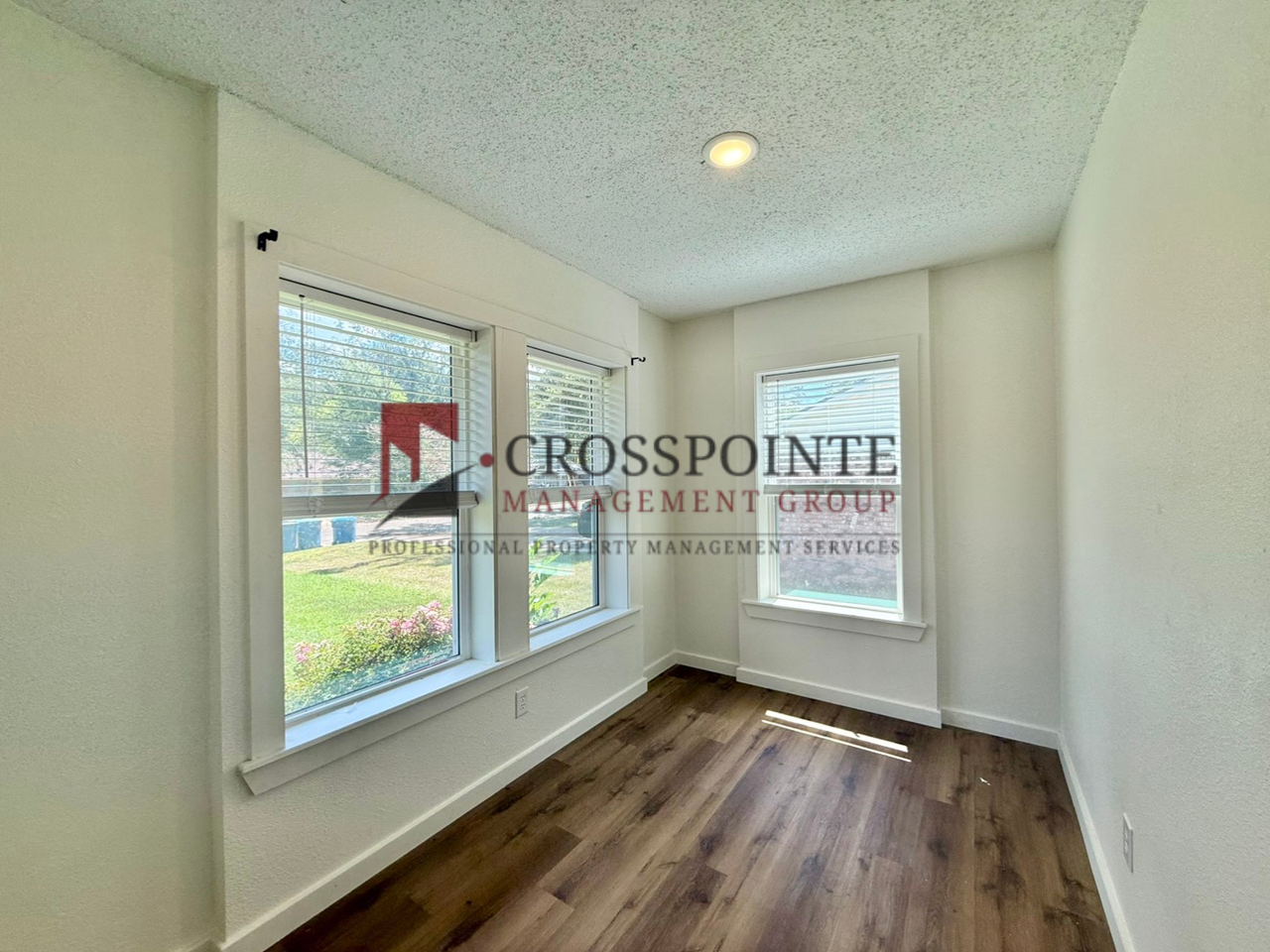 111 Gatewood Dr - Photo 4 of 18