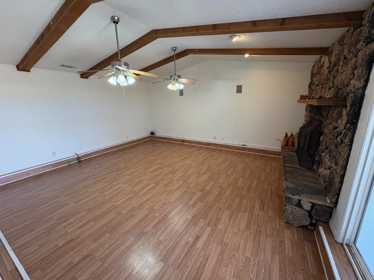312 Woodson Way - Photo 4 of 28