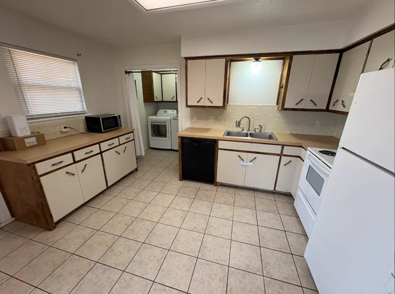312 Woodson Way - Photo 7 of 28