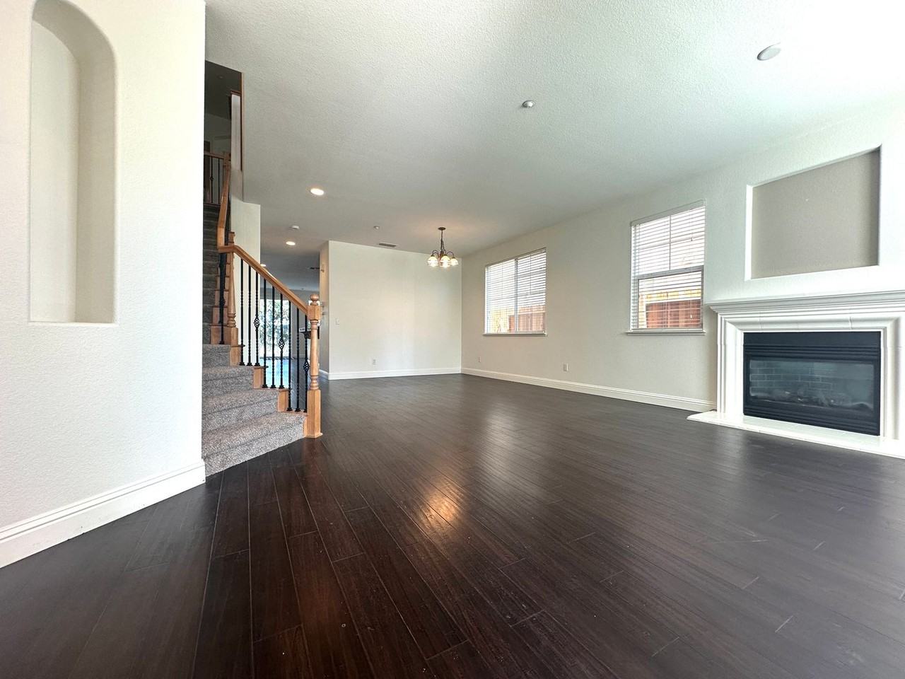2369 Fernwood Ln - Photo 2 of 29