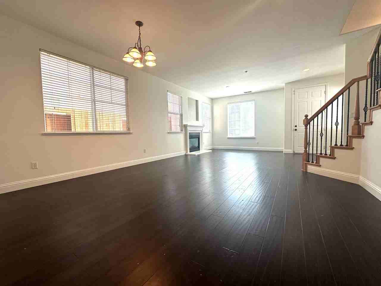 2369 Fernwood Ln - Photo 3 of 29
