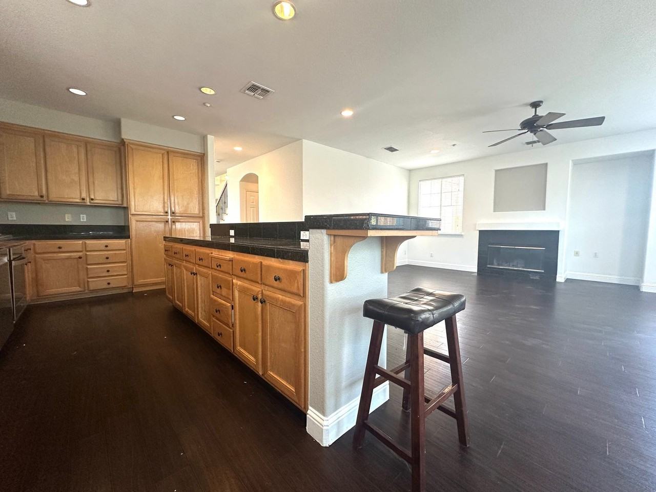 2369 Fernwood Ln - Photo 6 of 29