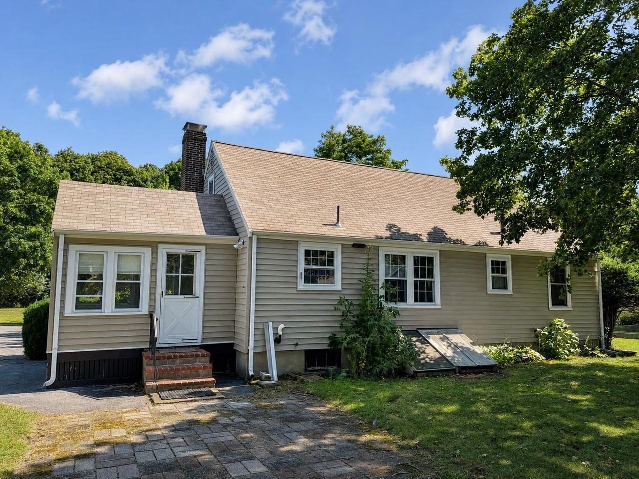 15 Elnew Ave - Photo 7 of 8