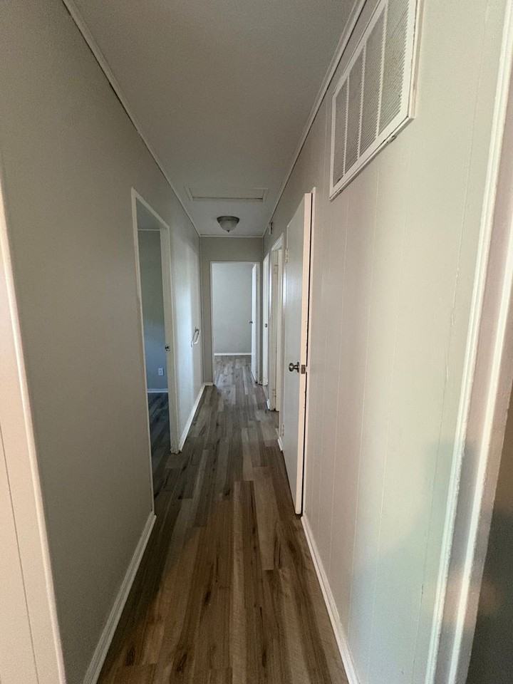 4550 Freudenberger Ave - Photo 6 of 14