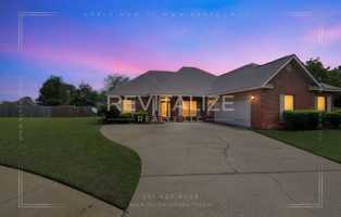 featured image of 11070 Courtland Ct