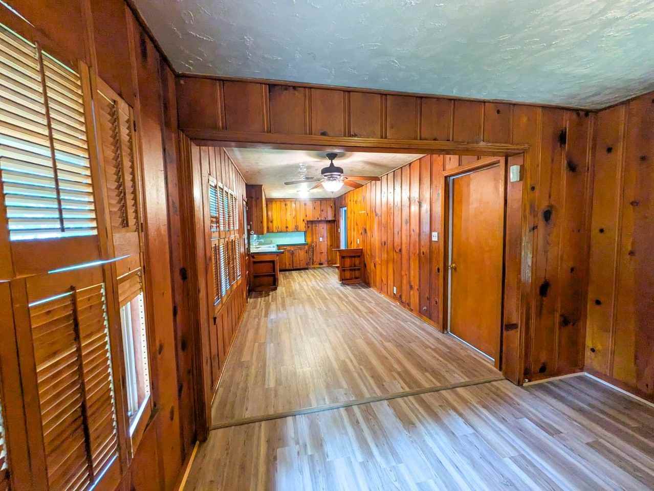 4510 El Paso St - Photo 7 of 21