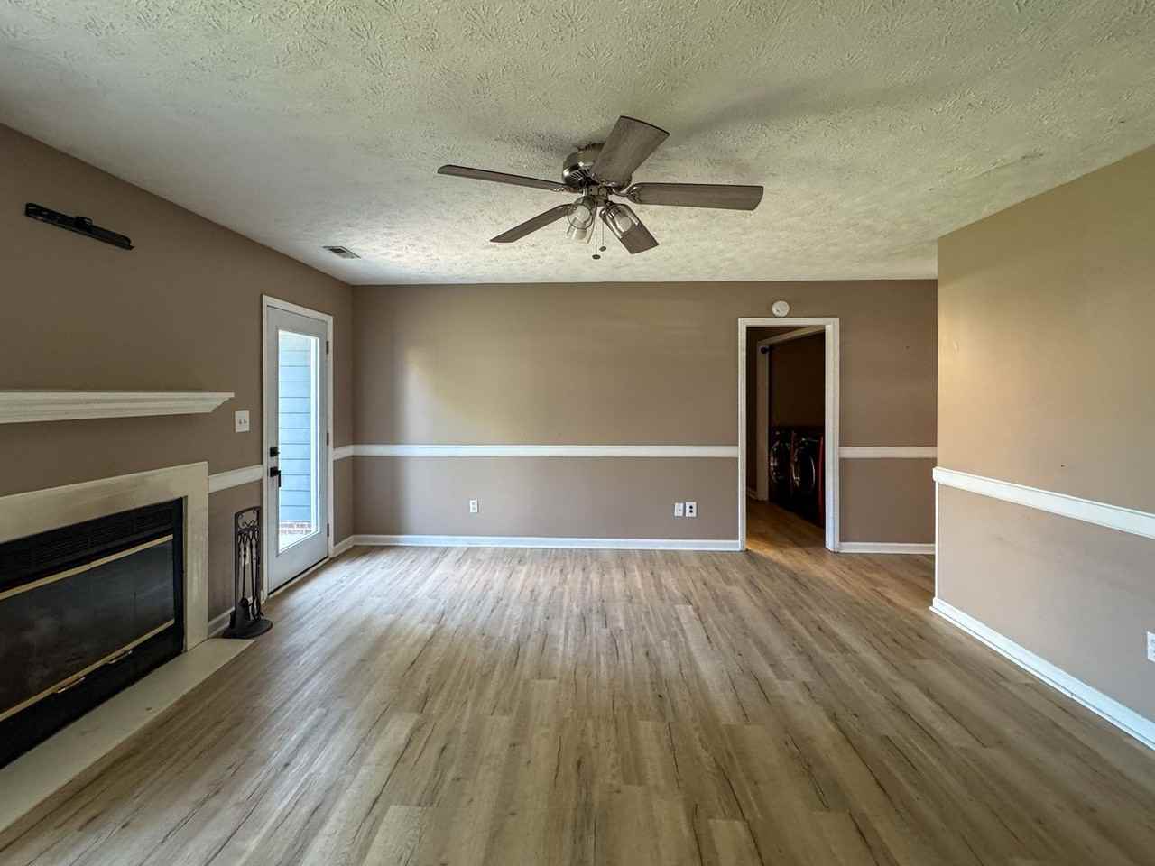 5578 Windy Knoll Pl - Photo 7 of 17