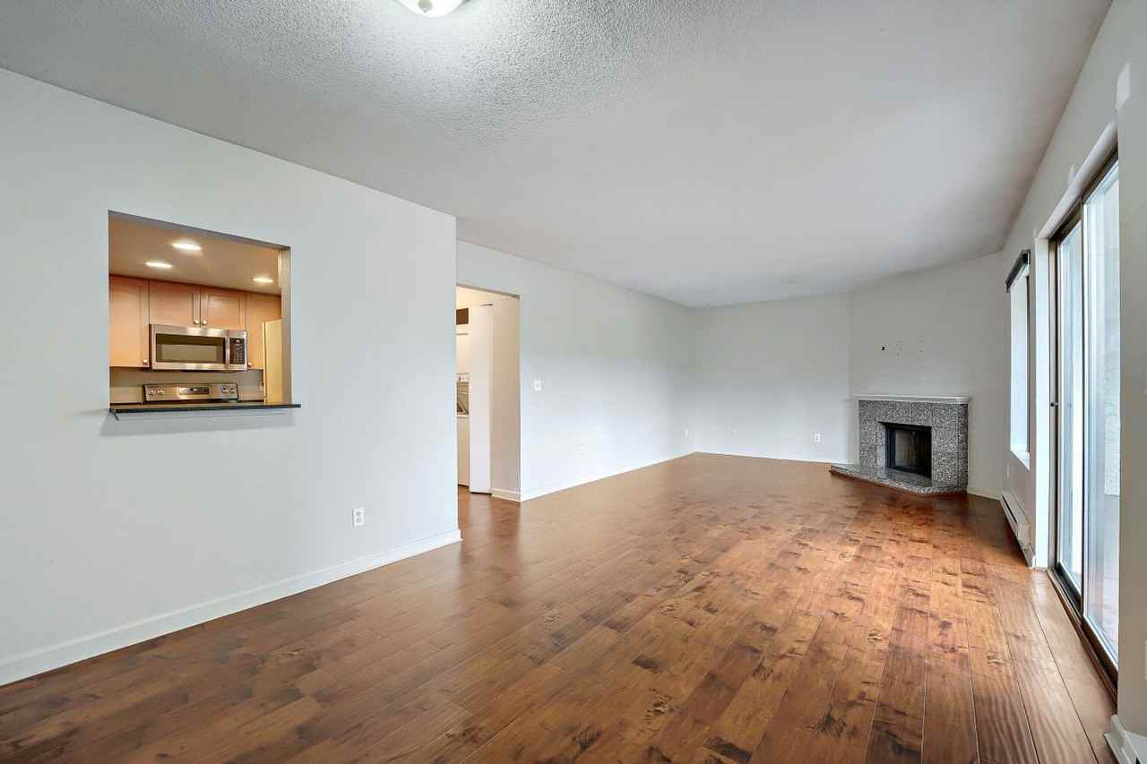 10424 Ne 32nd Pl Apt C303 - Photo 4 of 11
