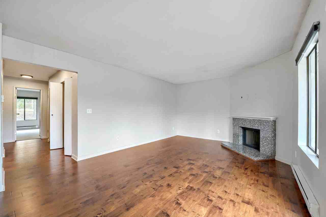 10424 Ne 32nd Pl Apt C303 - Photo 5 of 11