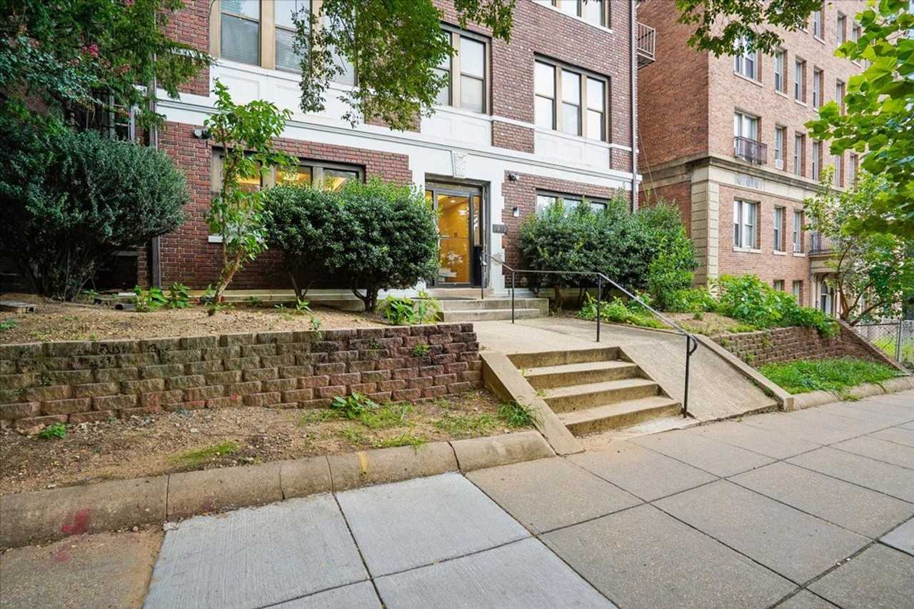 1919 19TH ST NW - Photo 2 of 50