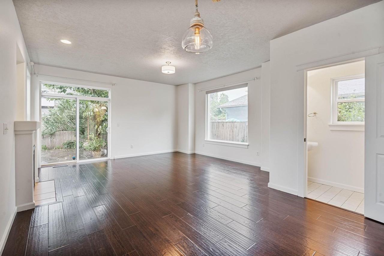 10106 N Calhoun Ave - Photo 6 of 34