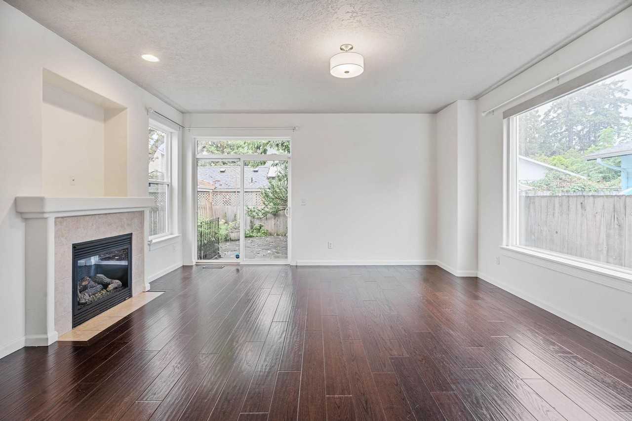 10106 N Calhoun Ave - Photo 7 of 34