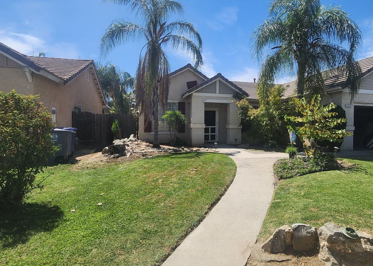 1919 Barbara St - Photo 2 of 2