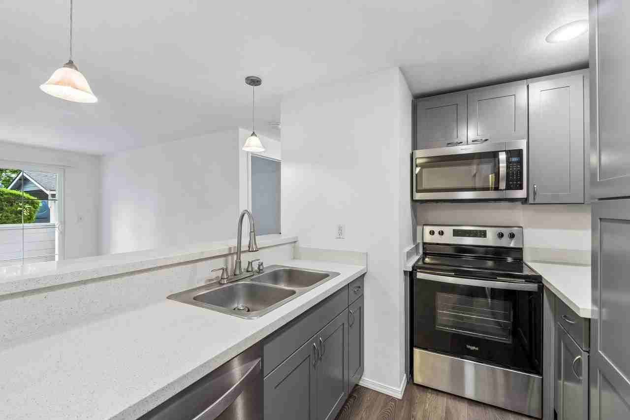 22831 30th Ave S - Photo 7 of 13