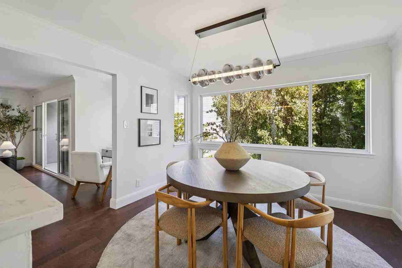 3044 Franklin St - Photo 4 of 19