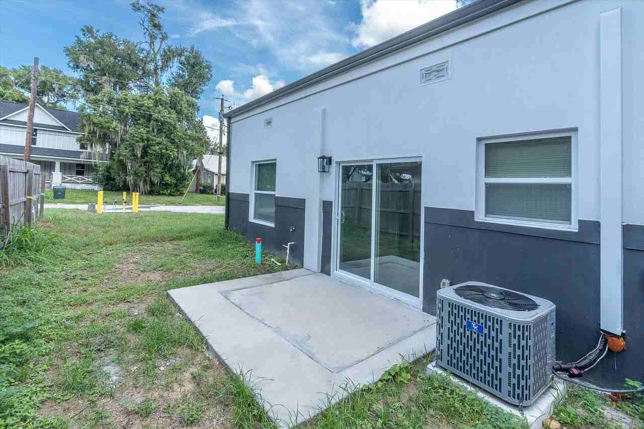 705 S Orange Ave - Photo 6 of 50