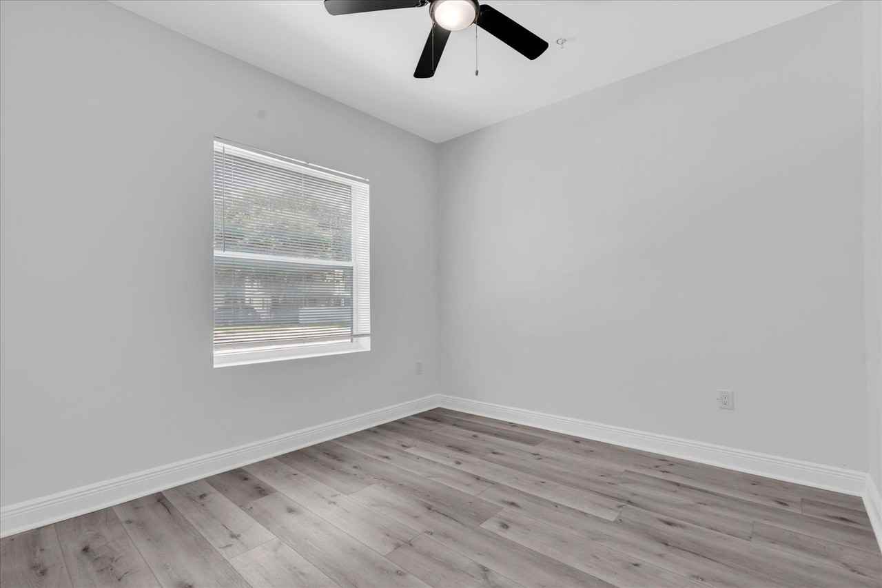 705 S Orange Ave - Photo 7 of 50
