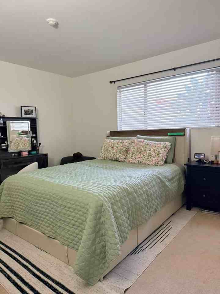 1907 Morgan Ln #C - Photo 3 of 6