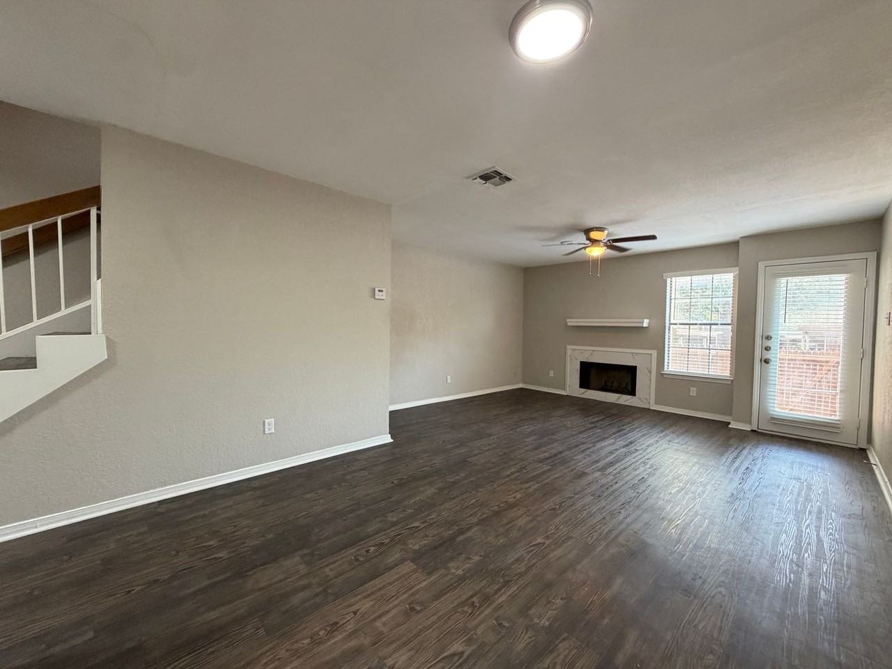 7417 Kingswood Dr - Photo 4 of 16