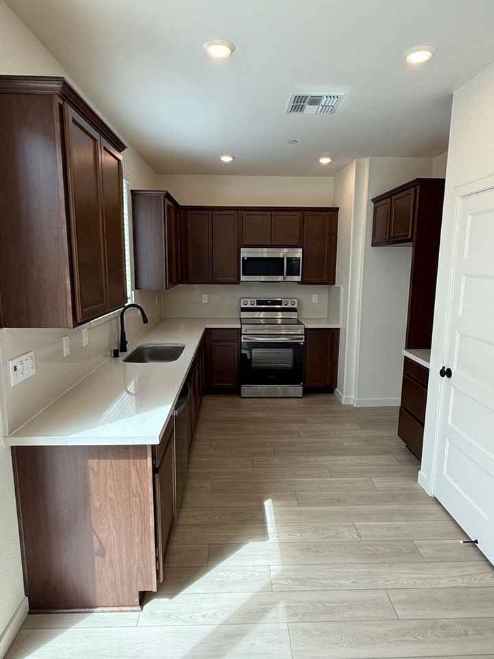 3628 Parc Villa Cir - Photo 6 of 29