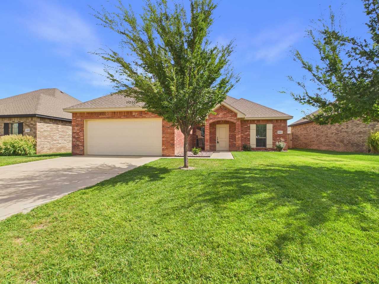 9303 Kori Dr - Photo 2 of 32