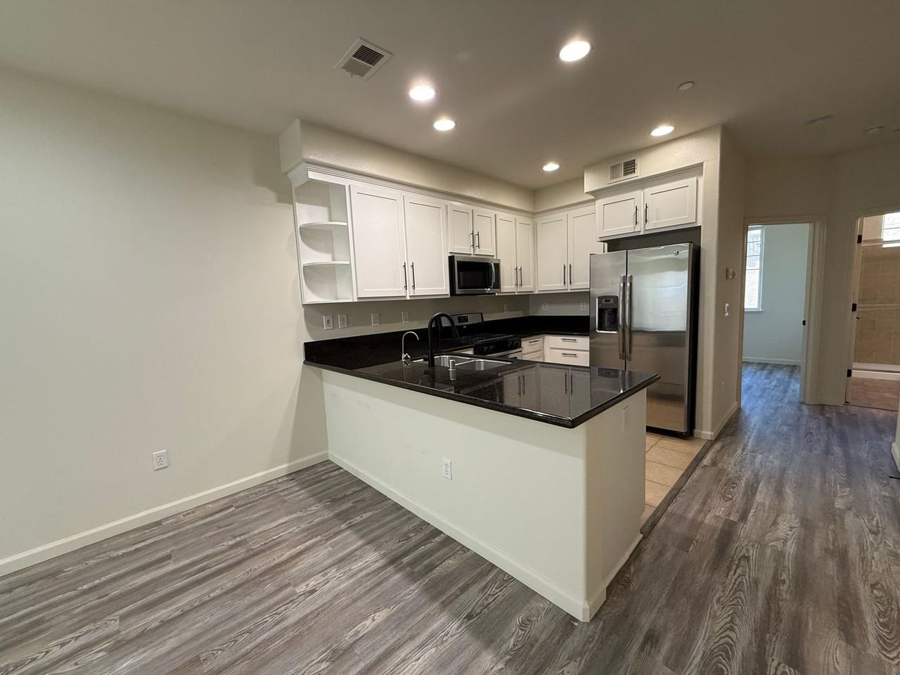 566 Almaden Walk Loop - Photo 7 of 21