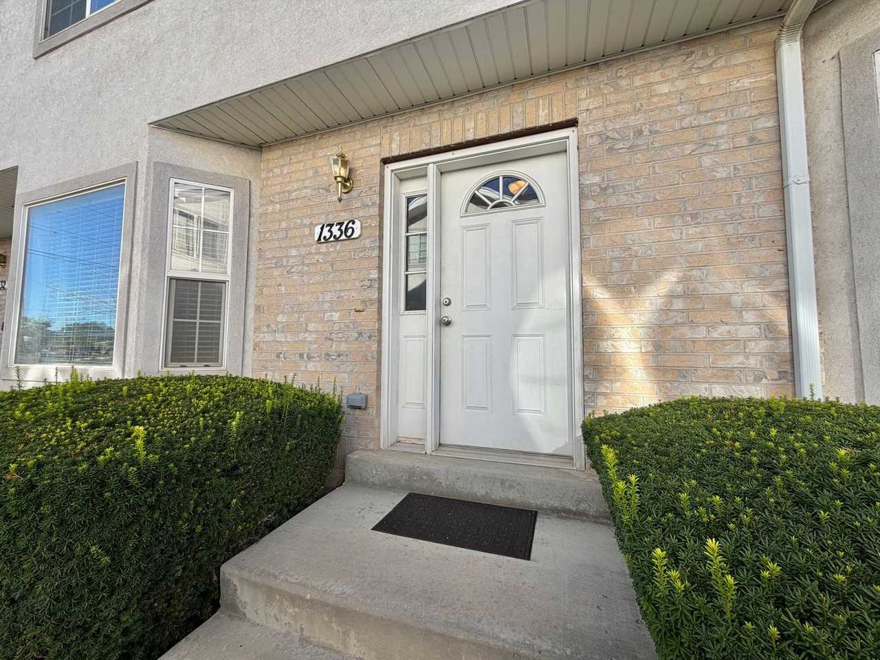 1336 S 1400 E - Photo 2 of 26