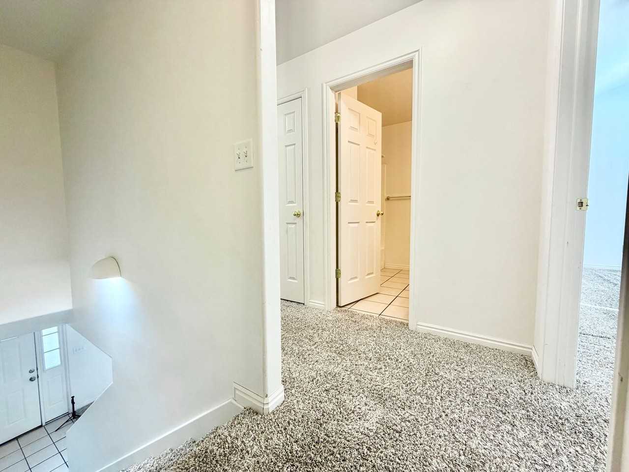 1336 S 1400 E - Photo 4 of 26