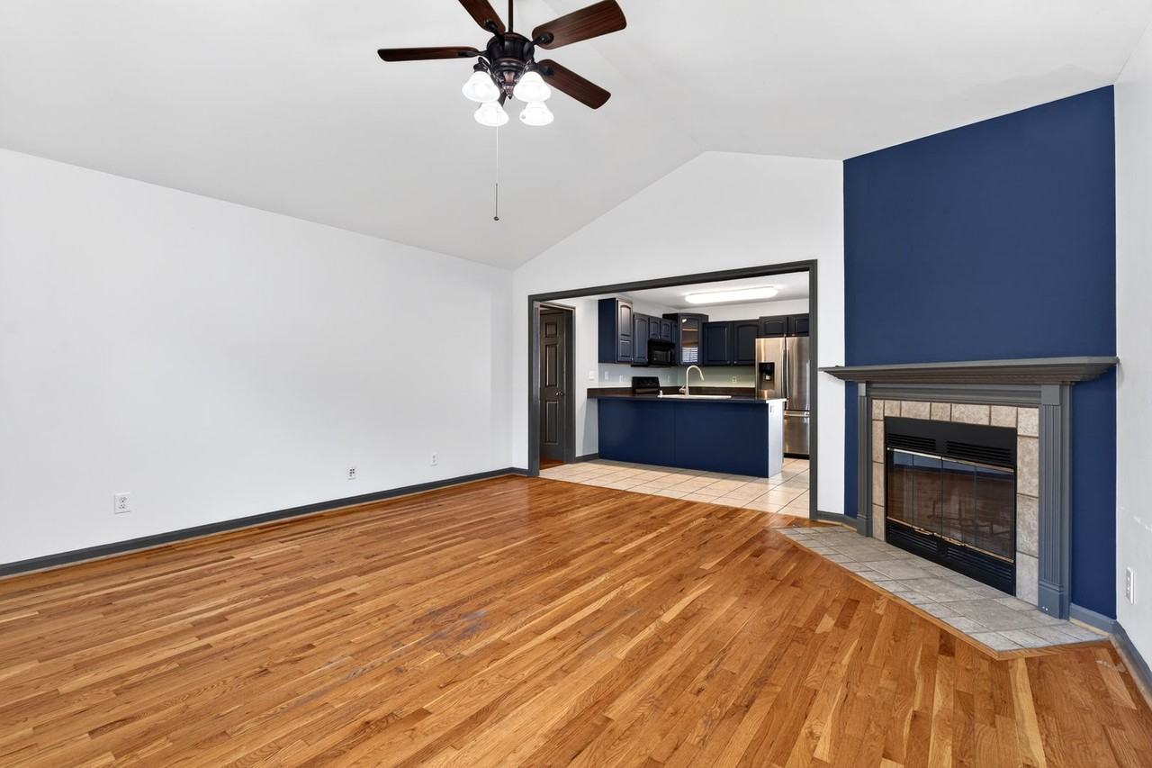 11304 Cox Ave - Photo 6 of 42