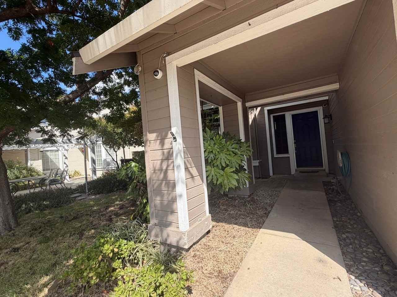 8420 Oak Flat Way - Photo 3 of 50