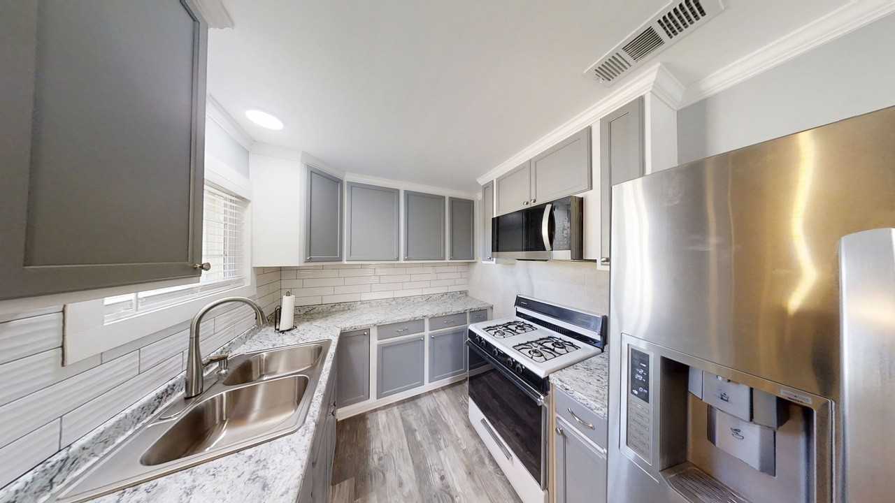 13660 5th St #ADU - Photo 5 of 9