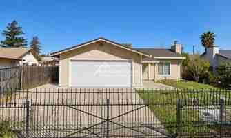 featured image of 113 Prairie Cir