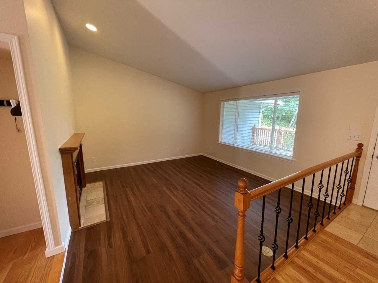 8414 60th St Ne - Photo 4 of 24